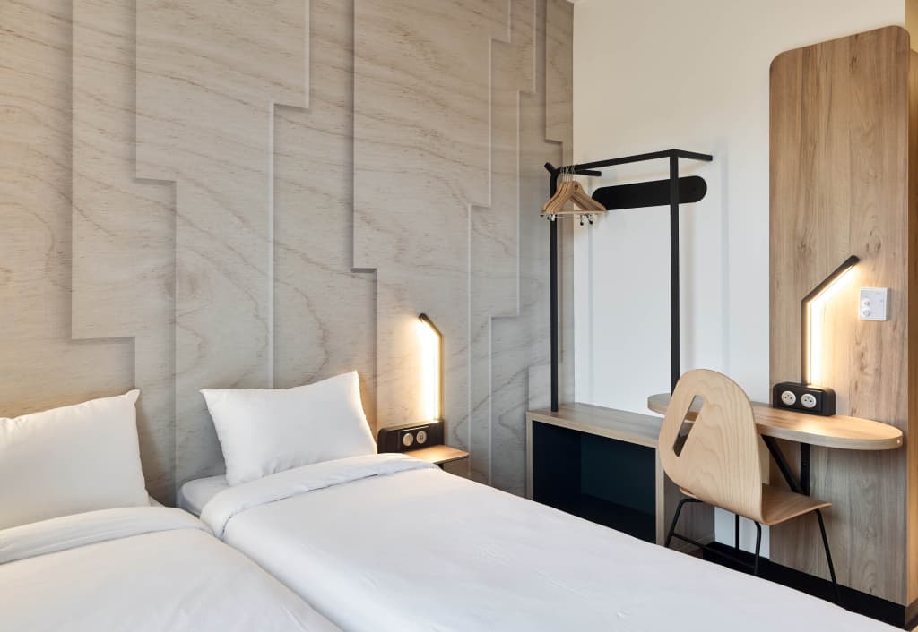 B&B HOTEL Versailles Rocquencourt - Photo 3