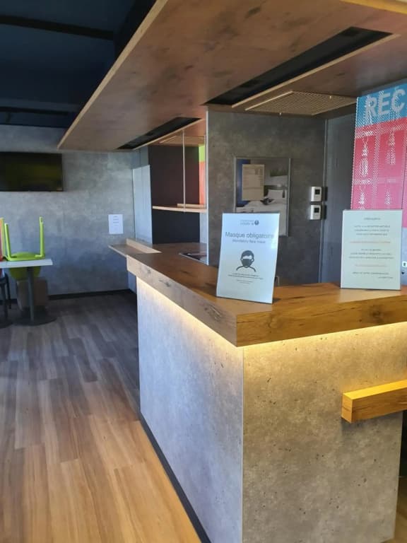 Accueil Hotel Besançon - Photo 1