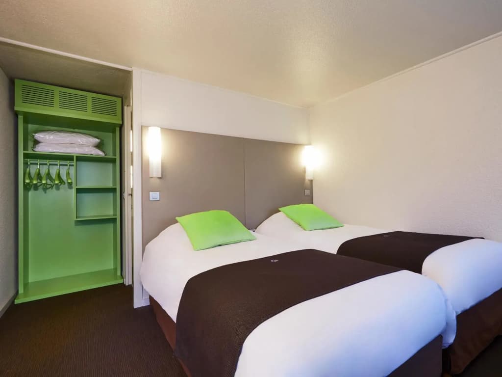 Hotel Campanile Orleans Ouest - La Chapelle St Mesmin - Photo 4