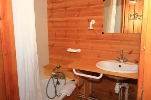 Le Barlèt:2/3 pers Hameau des Chazals Nevache Hautes Alpes - Photo 2