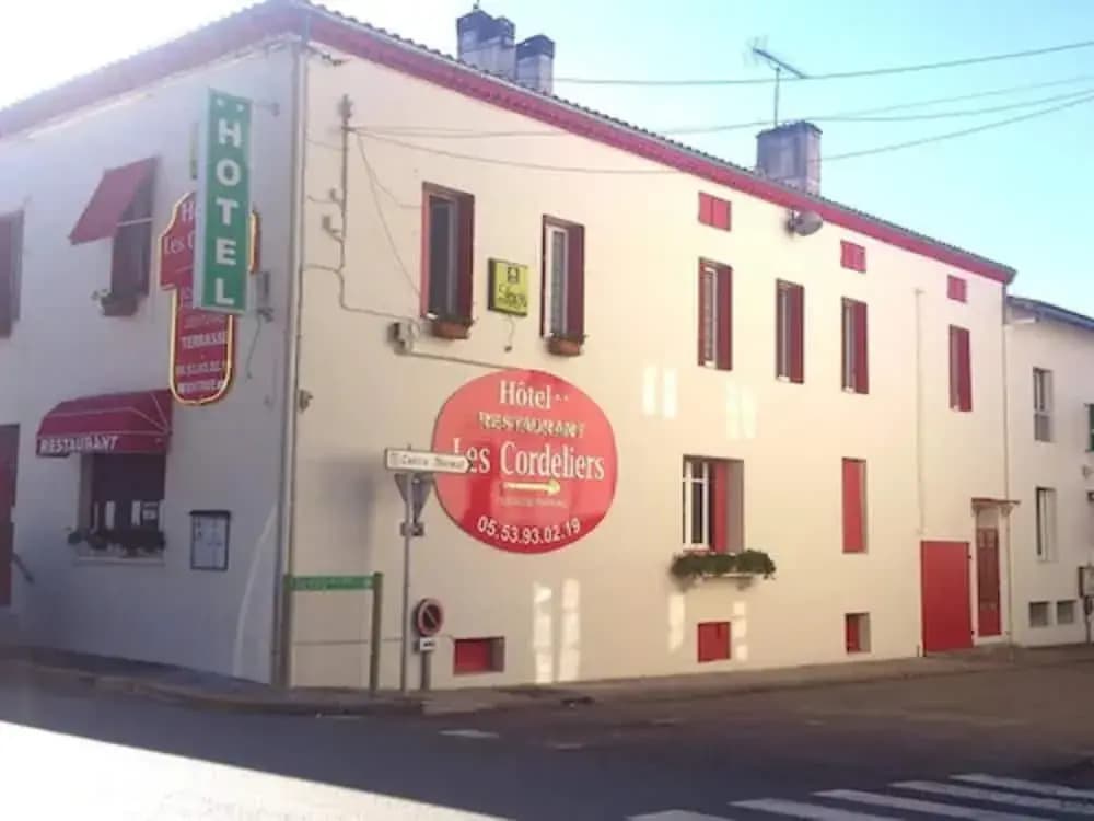 Hotel Les Cordeliers - Photo 1