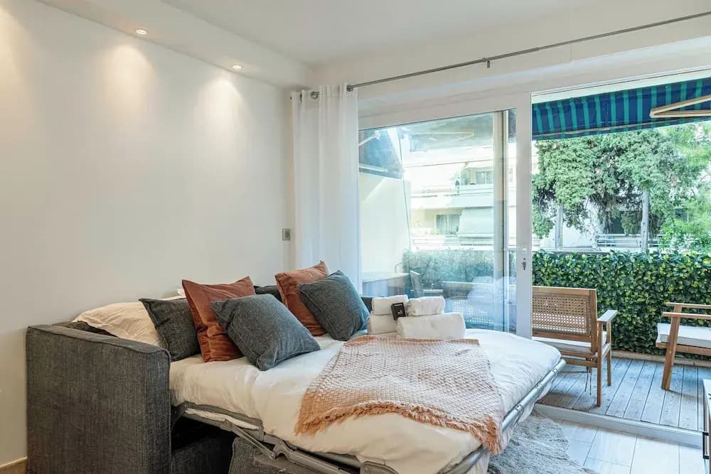 Renovated apt With Parking & Terrace - Palm Beach - Photo 4
