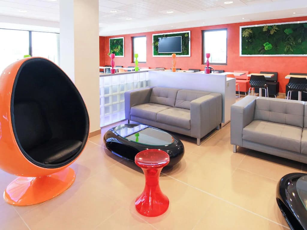 Ibis Styles Flers - Photo 2