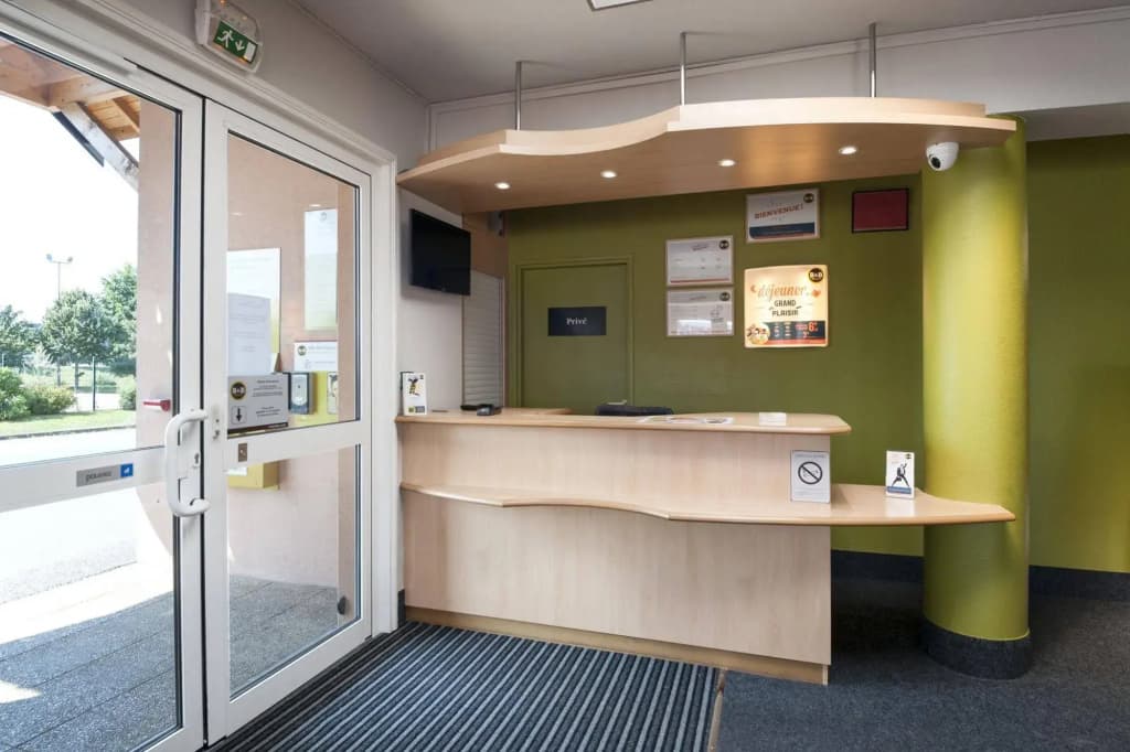 B&B HOTEL Paray-le-Monial - Photo 3