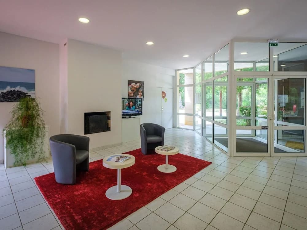 Beautiful Maisonette in a Quiet Area in the Loire - Photo 5