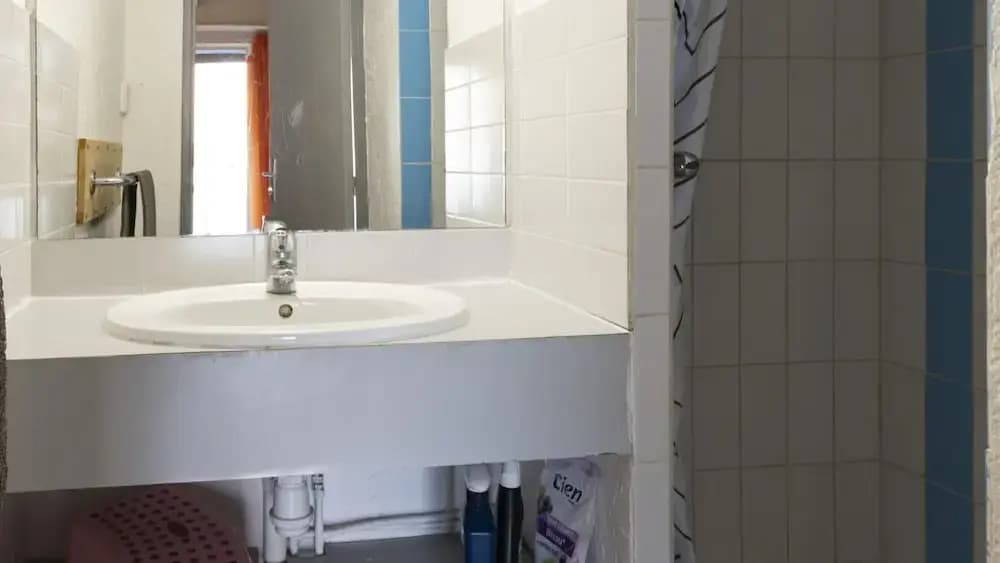 Apartment in Agde, 300m From Beach - Miniature 7