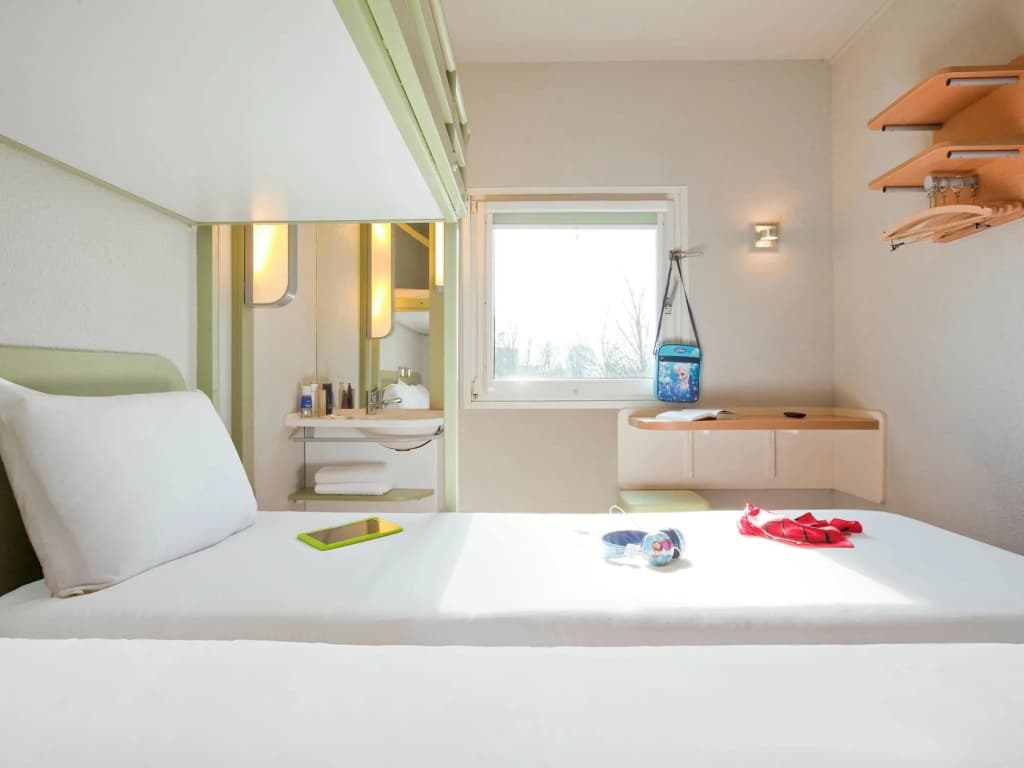 ibis budget Marne la Vallee Chelles - Photo 5