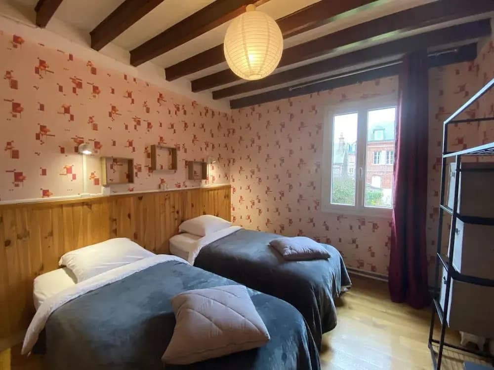 Holiday Home in Etretat Near Beach & Cliffs - Photo 3