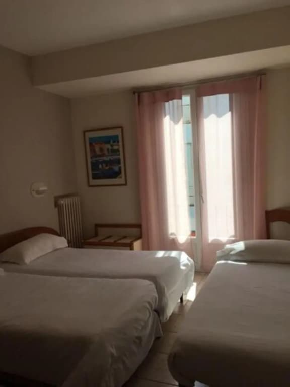 Hôtel Bonaparte - Miniature 6