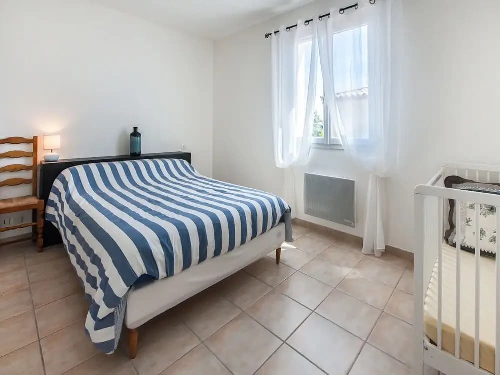 Spacious Holiday Home in Aigues Vives - Photo 4