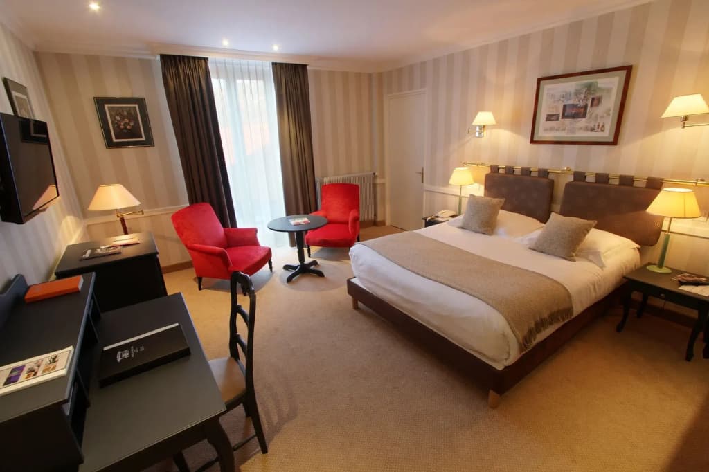 Le Grand Hotel Spa et son Chalet - Photo 3