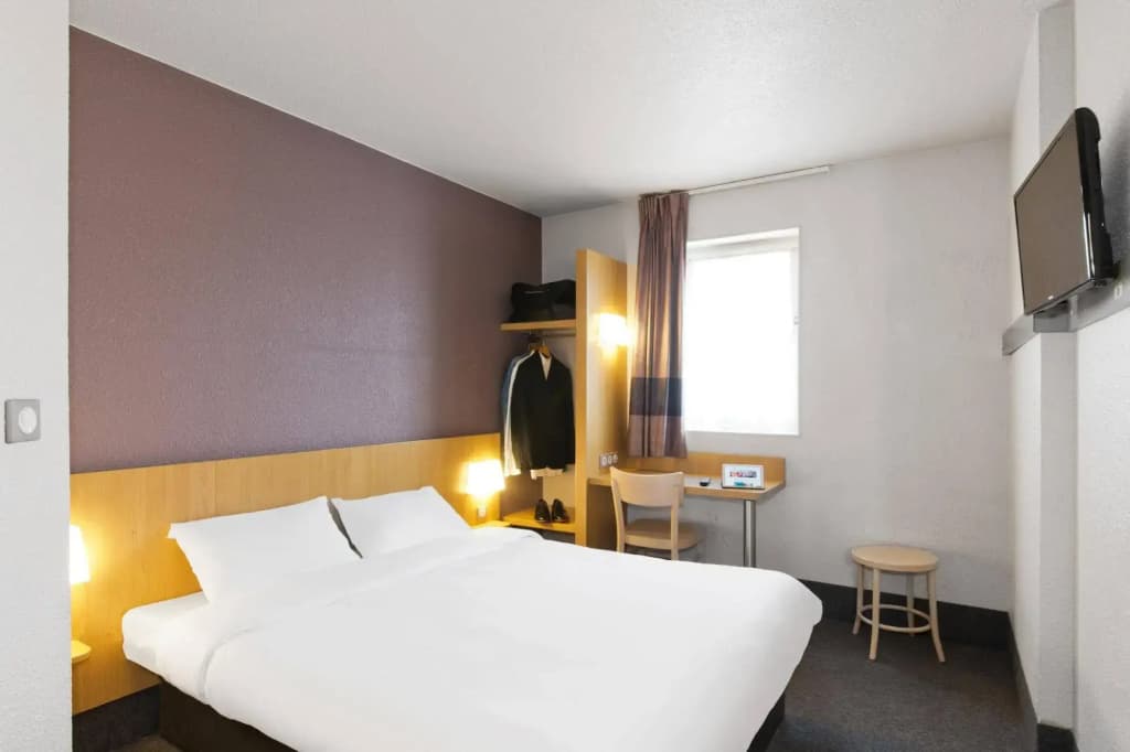 B&B HOTEL Nantes Rezé Saint-Sébastien - Photo 4
