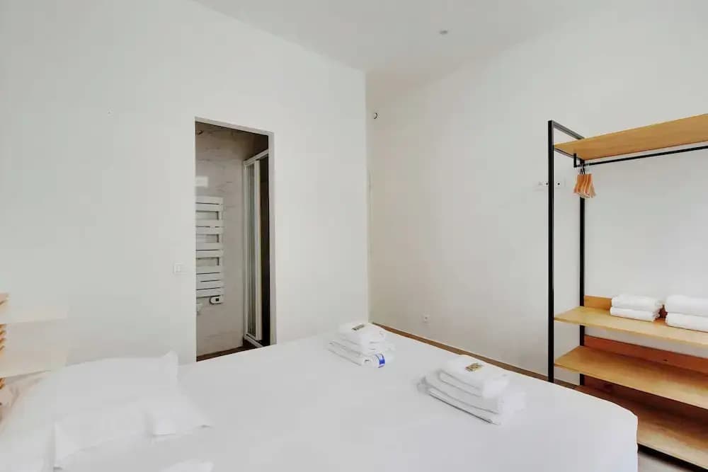 Refreshing Apartment - 2br/6p - Bastille - Photo 2
