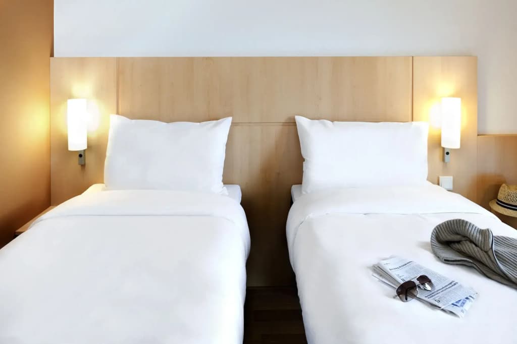 ibis Lyon Est Chaponnay - Miniature 7