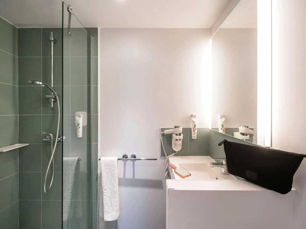 Ibis Styles Nice Centre Gare - Miniature 7