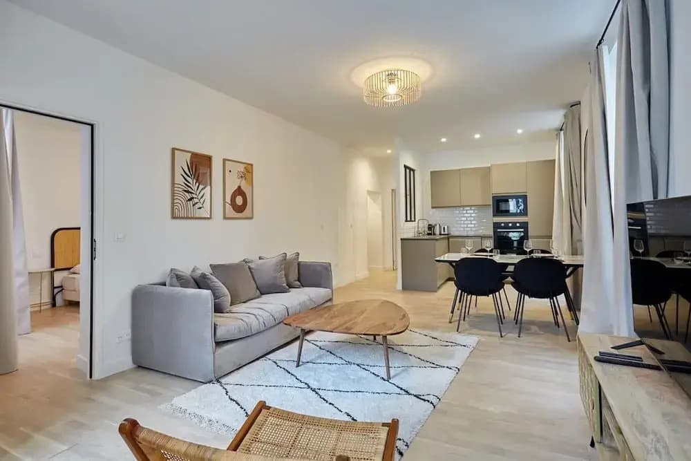 Sublim and New Apartment Matignon St Honore - Photo 1