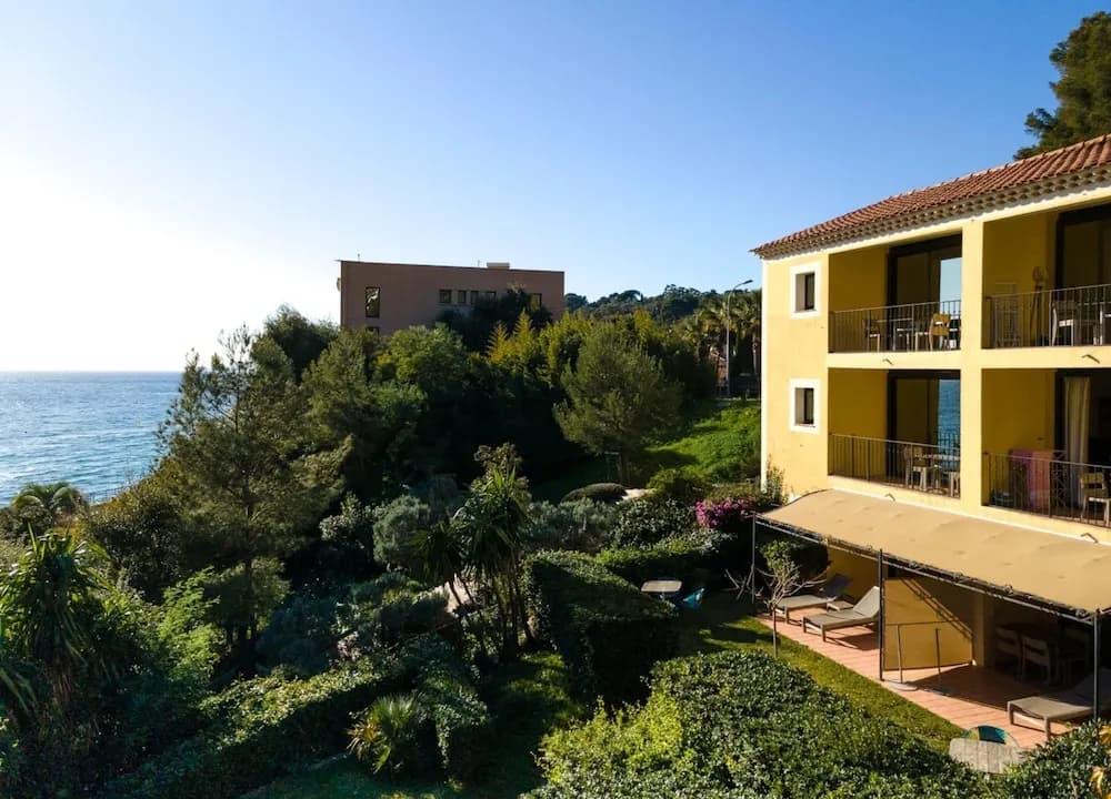 Apartment in Saint-tropez With Beach Access - Miniature 7