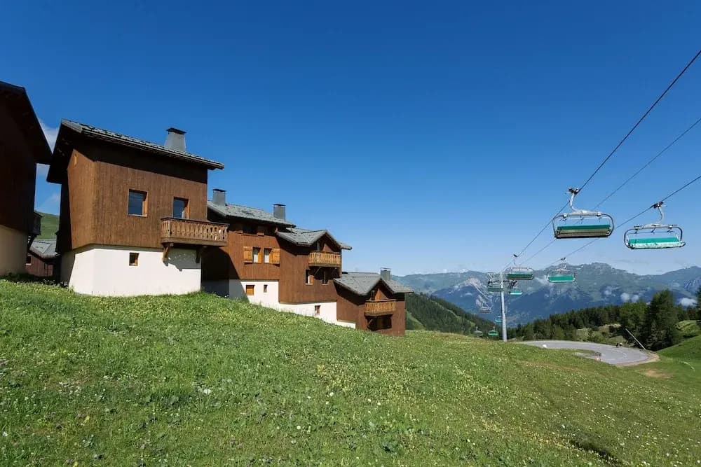 Madame Vacances Les Chalets des Praz - Miniature 6
