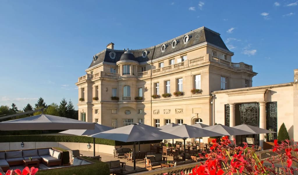 InterContinental Chantilly Chateau Mont Royal by IHG - Photo 2