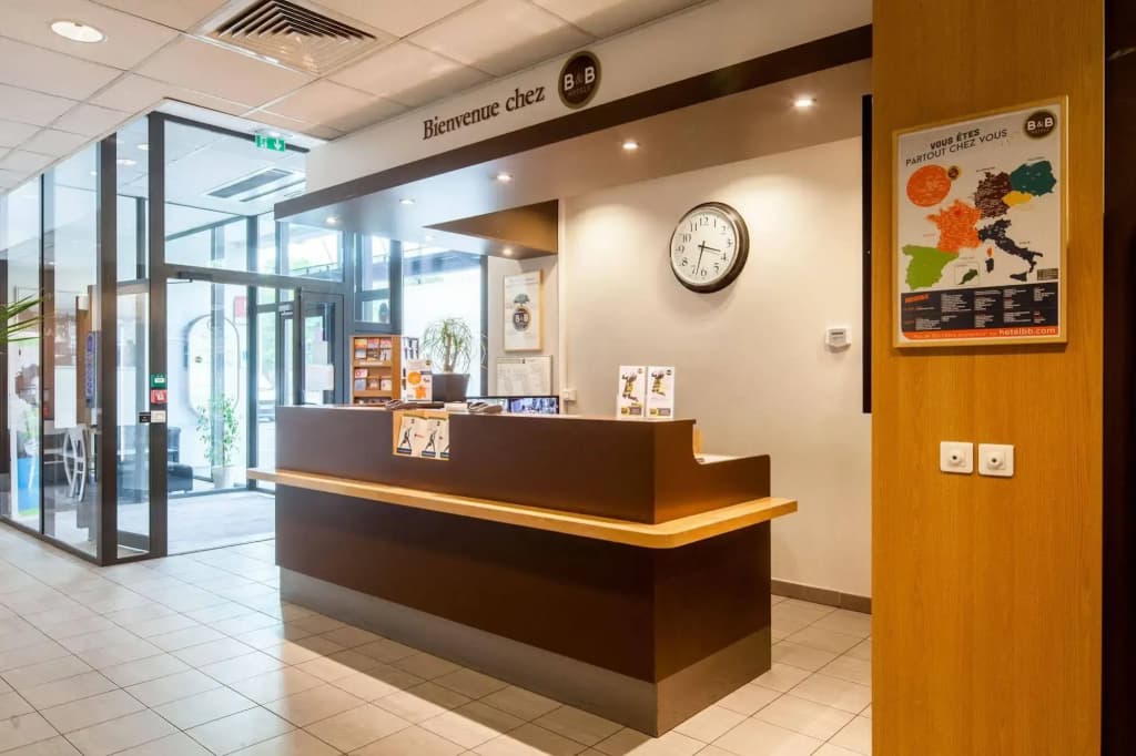B&B HOTEL Paris Saint-Denis Pleyel - Photo 2
