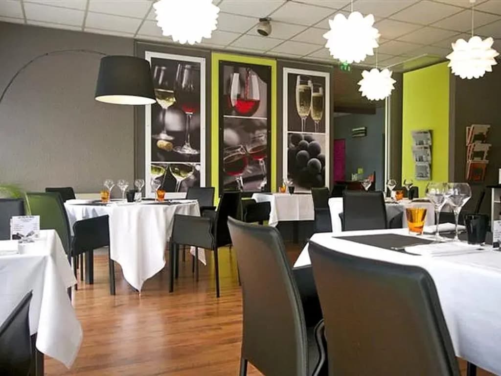 B&B HOTEL Lorient Ploemeur - Photo 1