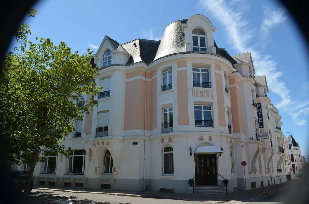 Hôtel Régina - Photo 1