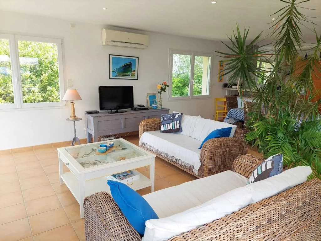 Seaside Villa in Guisseny With Stunning Views - Miniature 2