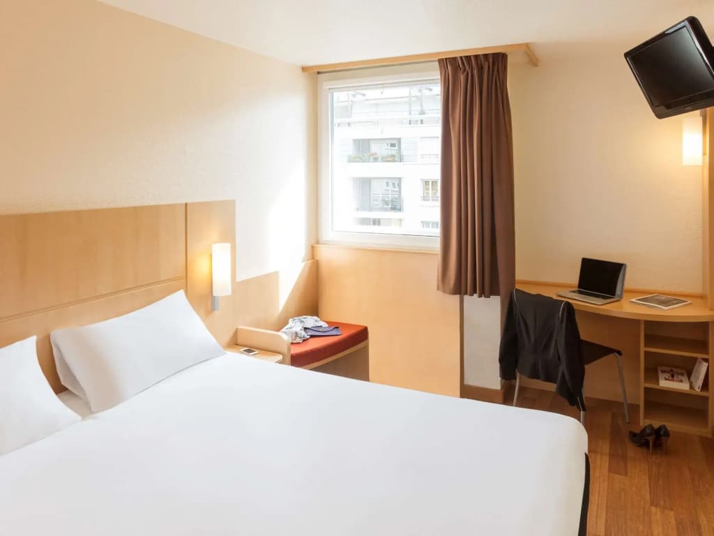 ibis Lyon Gerland Rue Merieux - Photo 2