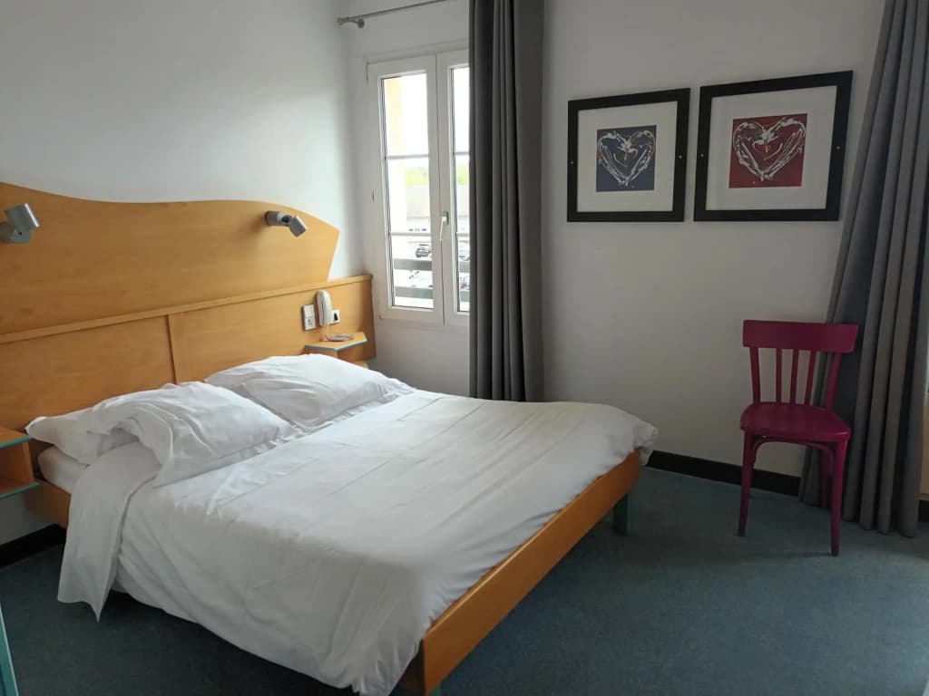 Logis Hôtel l'Aubrac - Miniature 6