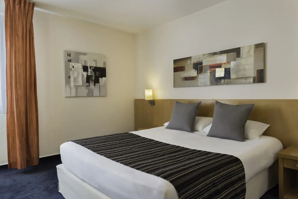 Greet Hotel Montbeliard - Miniature 6