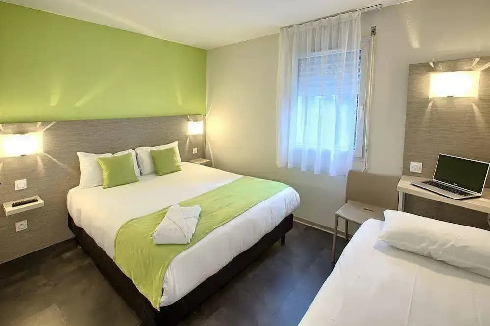 Hotel Formule Club Bordeaux Cenon - Miniature 6