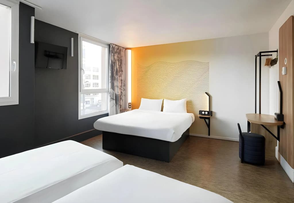 B&B HOTEL Paris Saint-Denis Pleyel - Miniature 7