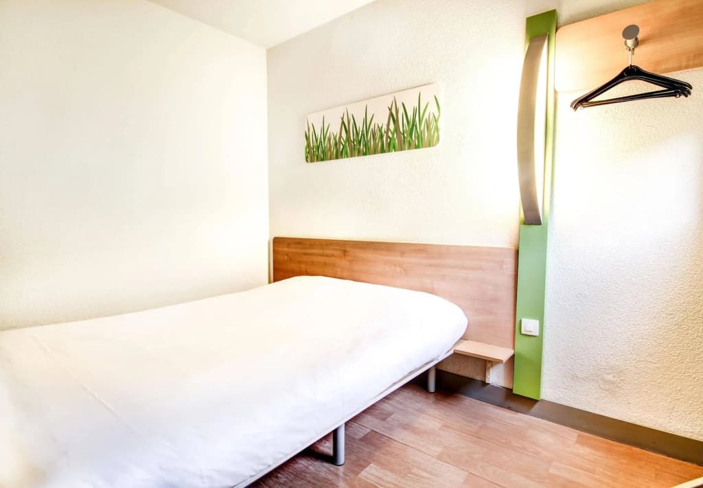 ibis budget Chateaudun - Photo 3