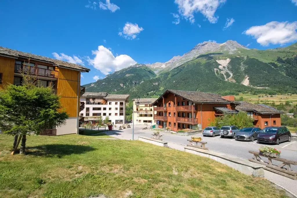 Les Balcons PROCHE PARC NATIONAL VANOISE appartements 2 pieces 8 pers - Miniature 6