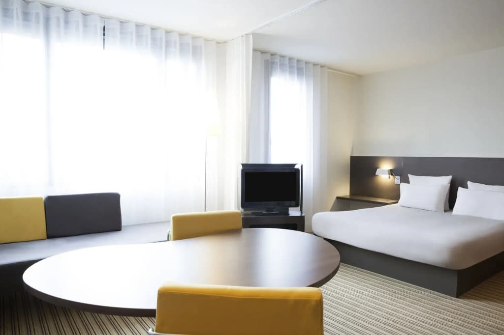 Novotel Suites Gare Lille Europe - Photo 4