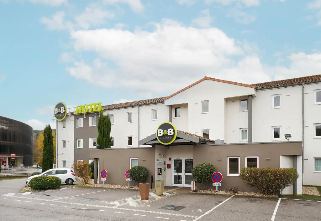 B&B HOTEL AIX EN PROVENCE Pont de l'Arc - Photo 1