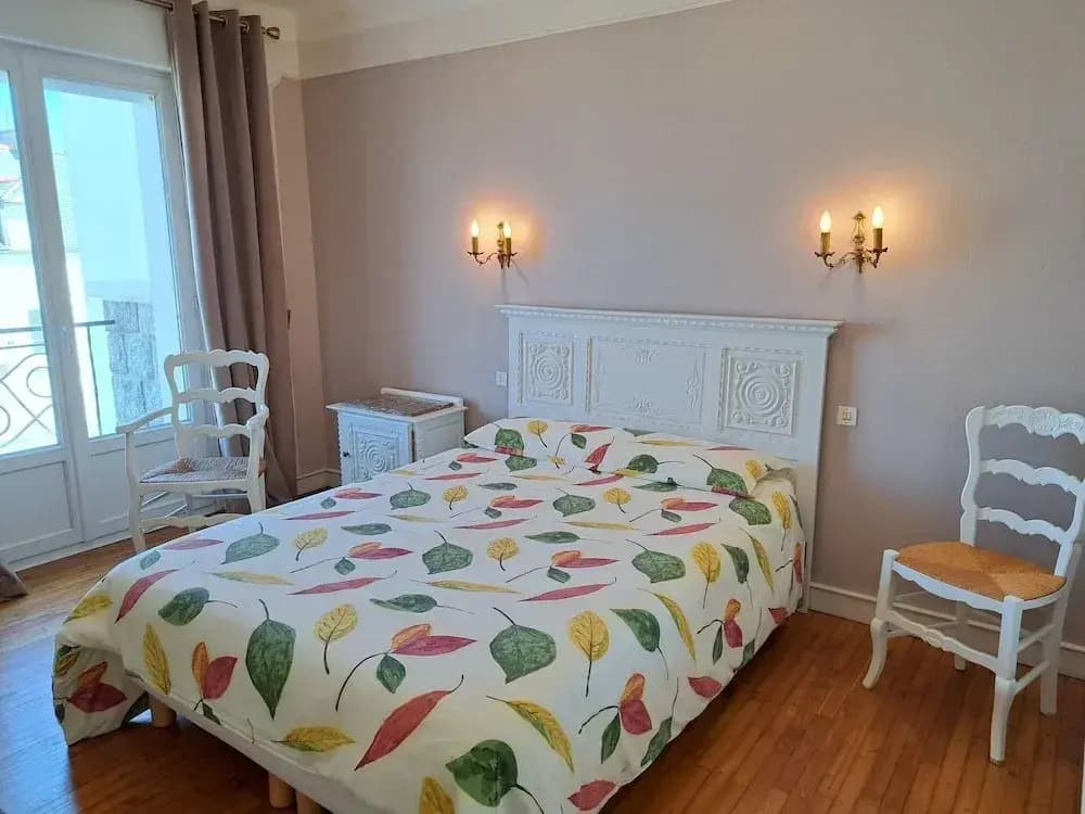 Semi-detached House, Plouguerneau - Miniature 4