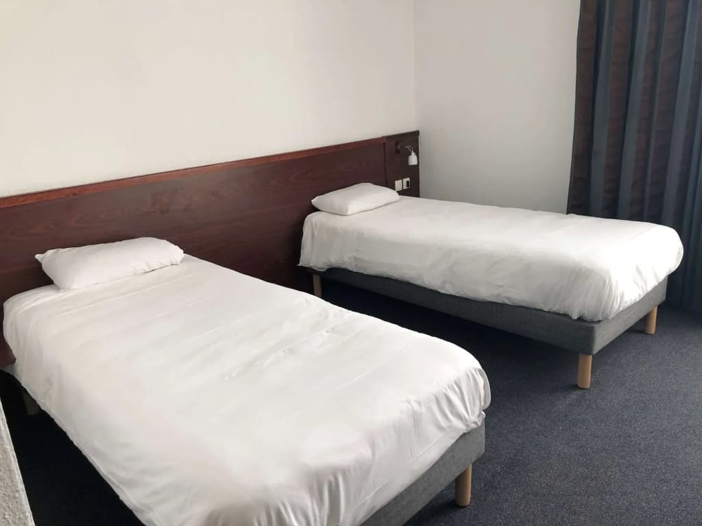 Hotel Kyriad Nemours - Photo 4