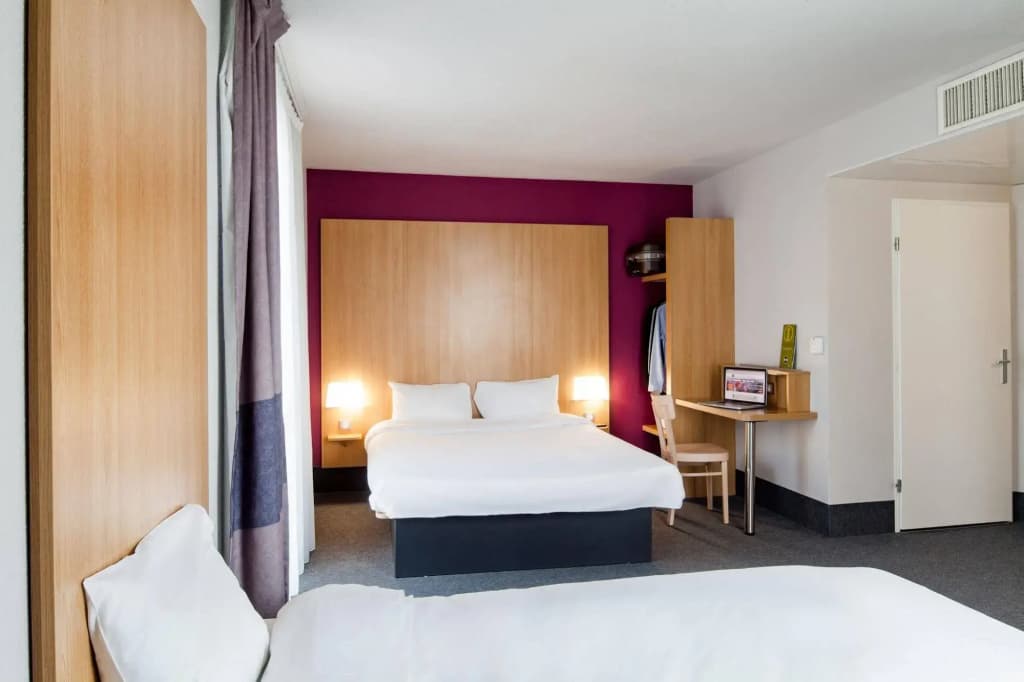 B&B HOTEL LILLE Tourcoing Centre - Photo 4