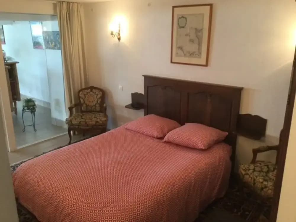1-bedroom Apartment With View of Private Beach - Miniature 2