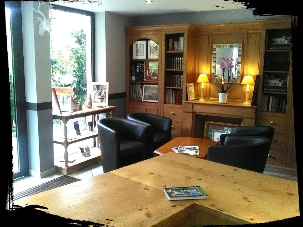 Residence Hotel Les Ducs De Chevreuse - Photo 2