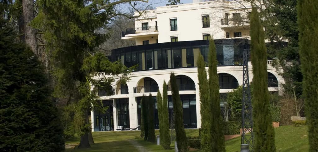 Hôtel Le Pavillon - Photo 1