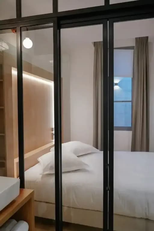 LOLA Boutique Hôtel Bordeaux Centre - Photo 4