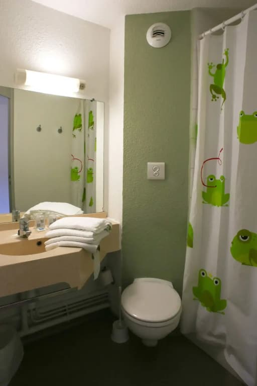 ibis budget Boulogne-sur-Mer Centre les Ports - Miniature 8