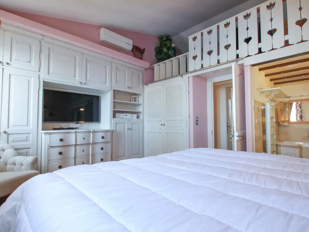 Lovely Holiday Home in Port Grimaud With Terrace - Photo 5
