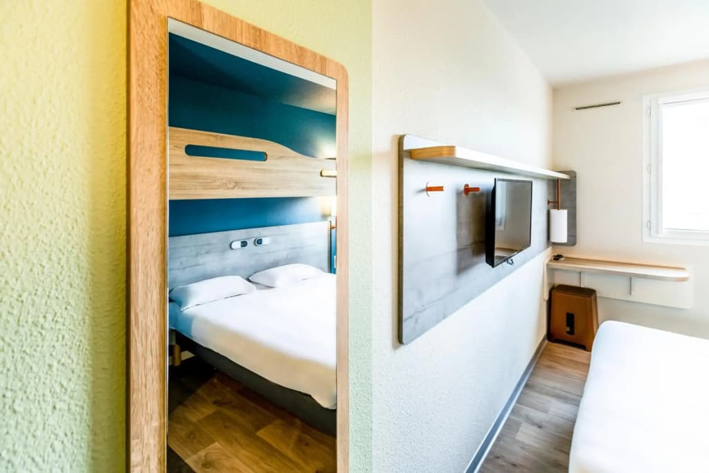 ibis budget Pertuis Portes du Luberon - Photo 3
