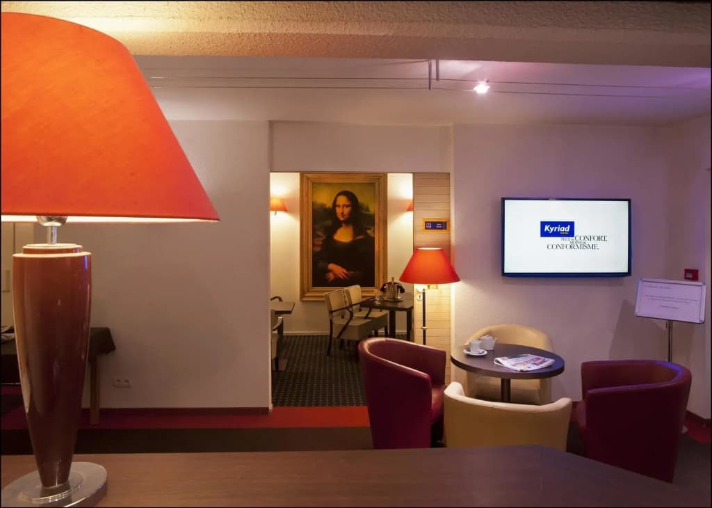 Hotel Kyriad Orleans Ouest - Photo 3