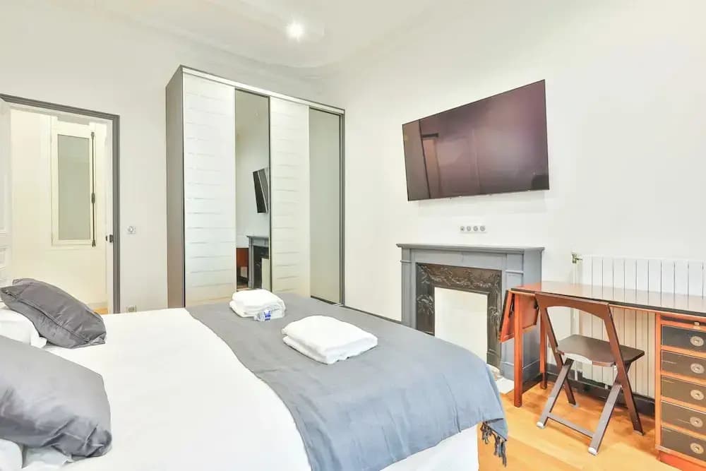 Magnificent Flat - Near Trocadaro - Photo 4