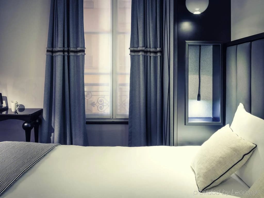 Mercure Paris Arc de Triomphe Wagram - Photo 3