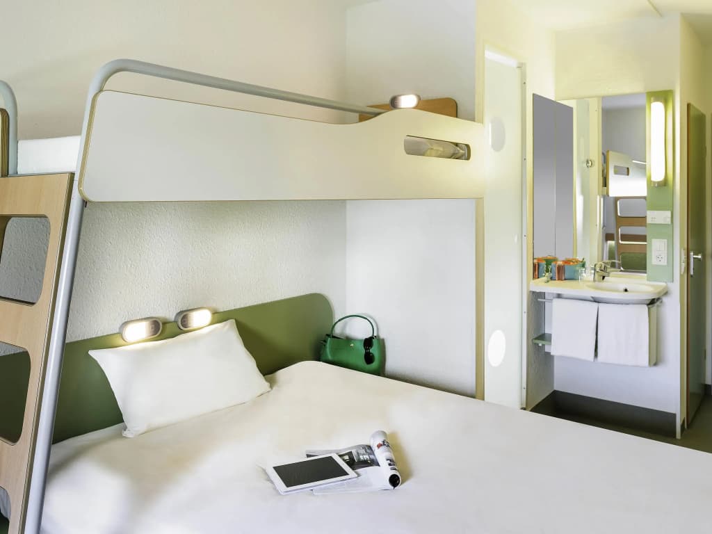 ibis budget Courbevoie Paris la Defense 1 - Photo 2